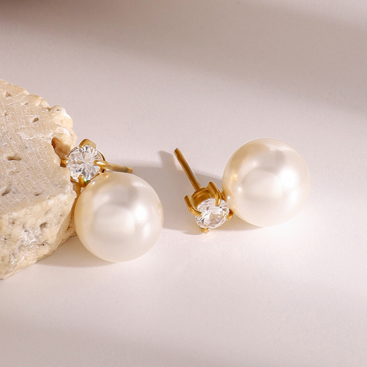 Gold Minimal Earrings