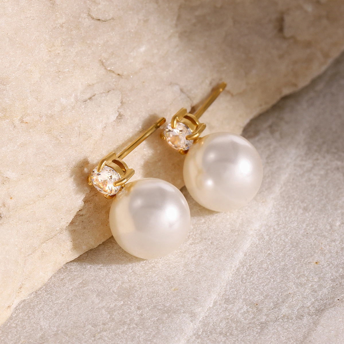 Gold Minimal Earrings